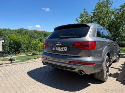 Audi - Q7