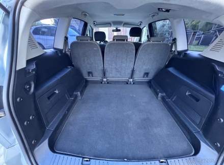 Ford - S-MAX
