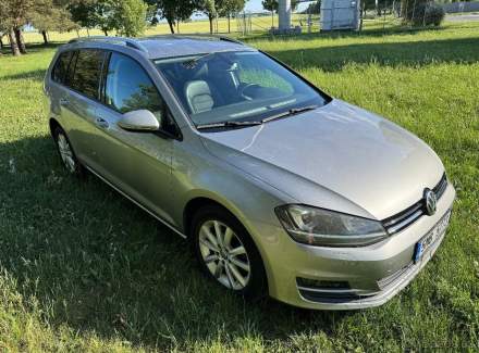 Volkswagen - Golf
