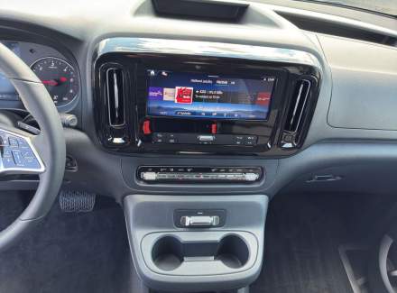 Mercedes-Benz - Vito