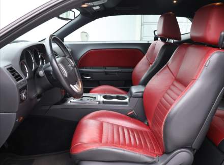 Dodge - Challenger