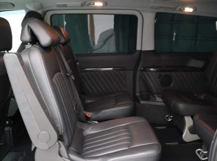 Mercedes-Benz - Viano