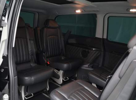 Mercedes-Benz - Viano