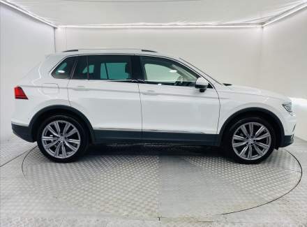 Volkswagen - Tiguan