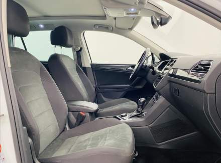 Volkswagen - Tiguan