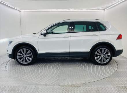 Volkswagen - Tiguan