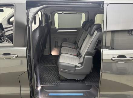 Volkswagen - Caravelle