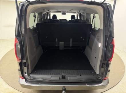 Volkswagen - Caravelle