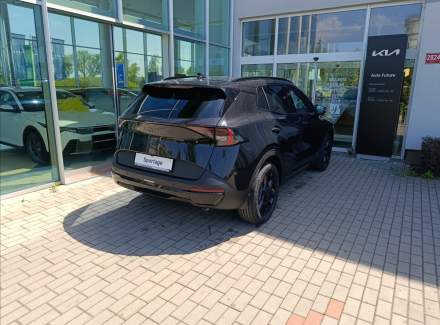Kia - Avella