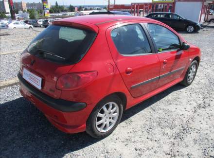Peugeot - 206
