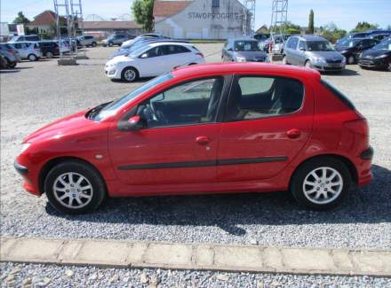 Peugeot - 206