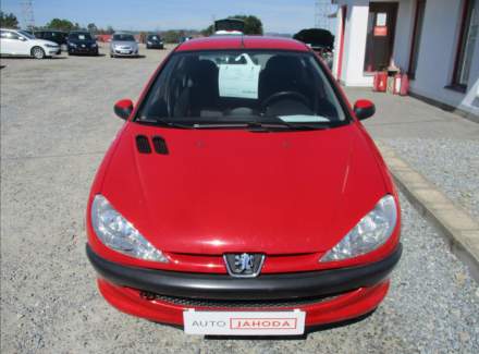 Peugeot - 206