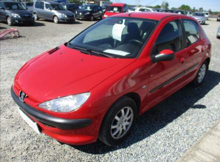 Peugeot - 206