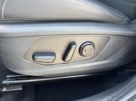 Kia - Sportage