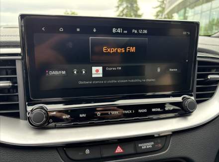 Kia - XCeed