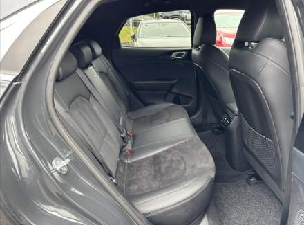 Kia - XCeed