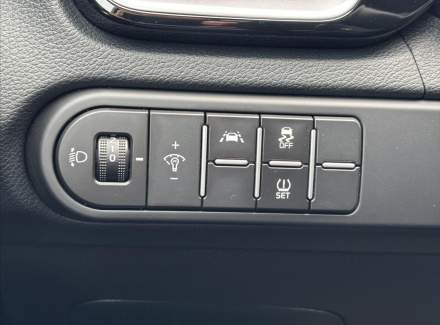 Kia - XCeed