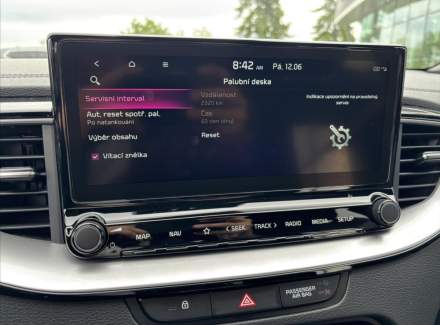 Kia - XCeed
