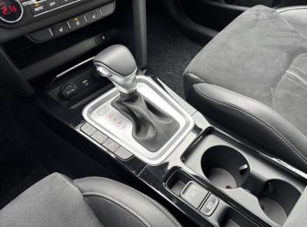 Kia - XCeed