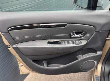 Renault - Megane