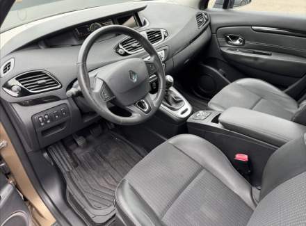 Renault - Megane