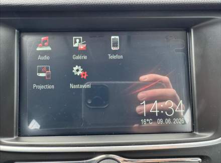Opel - Crossland X