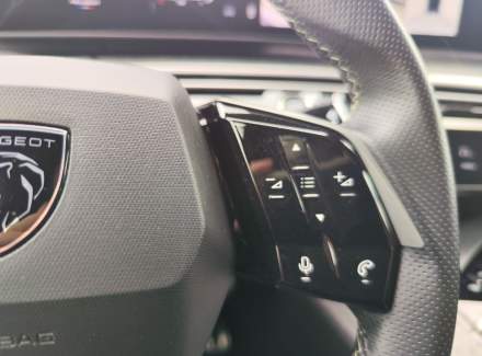 Peugeot - 3008