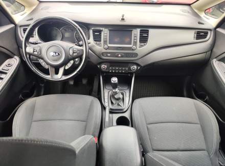 Kia - Carens