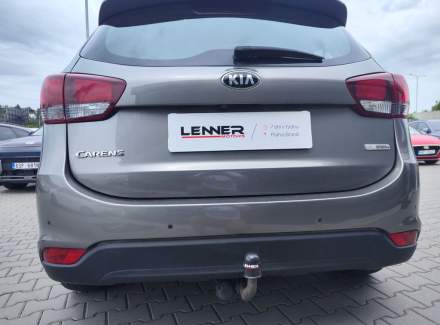 Kia - Carens