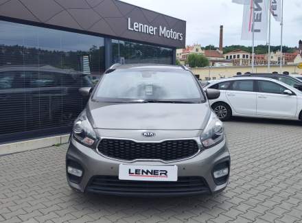 Kia - Carens