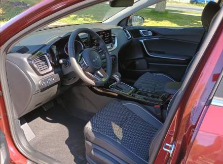 Kia - XCeed