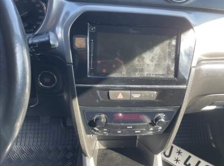 Suzuki - Vitara