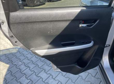 Suzuki - Vitara