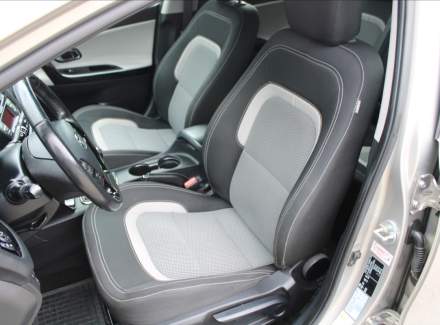 Kia - Cee'd