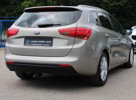 Kia - Cee'd