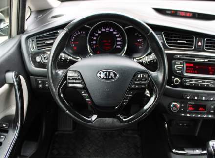 Kia - Cee'd