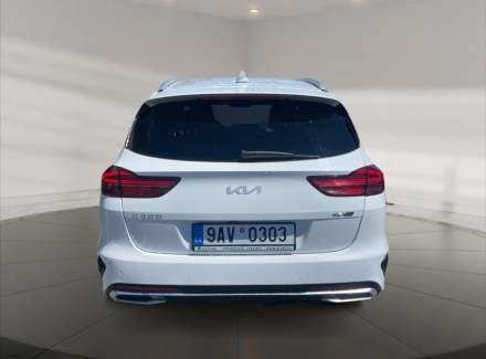 Kia - Cee'd
