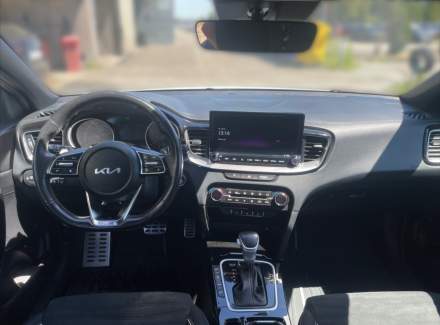 Kia - Cee'd