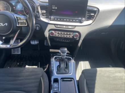 Kia - Cee'd