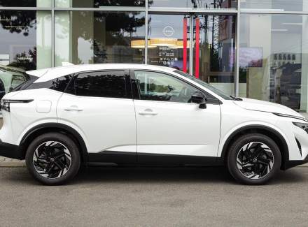 Nissan - Qashqai