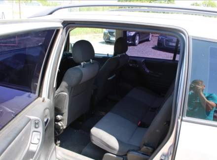 Opel - Zafira