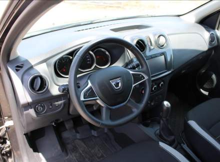Dacia - Sandero