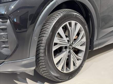 Audi - Q4 e-tron