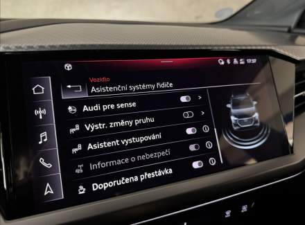 Audi - Q4 e-tron