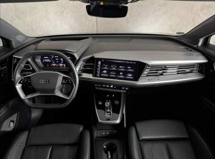 Audi - Q4 e-tron