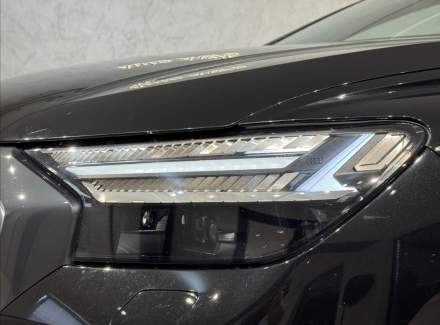 Audi - Q4 e-tron