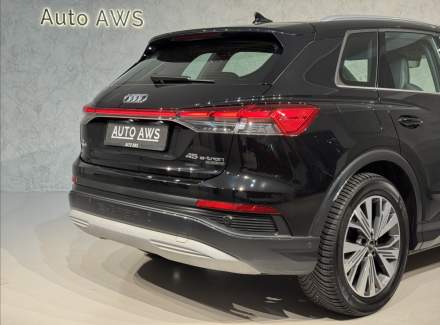 Audi - Q4 e-tron
