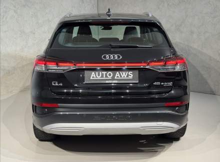 Audi - Q4 e-tron