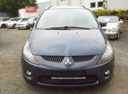 Mitsubishi - Grandis