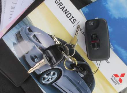 Mitsubishi - Grandis